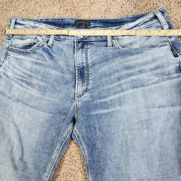 Men's Silver Jeans Light Blue Straight Jeans W40 L32 NWOT - Picture 3 of 11